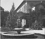 Cortile del chiostro interno del Collegio Vescovile Barbarigo. Anni trenta. (Laura Calore)